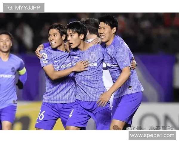 神户胜利与东京FC的激烈对决展现足球魅力与团队精神 神户胜利与东京FC的激烈对决展现足球魅力与团队精神